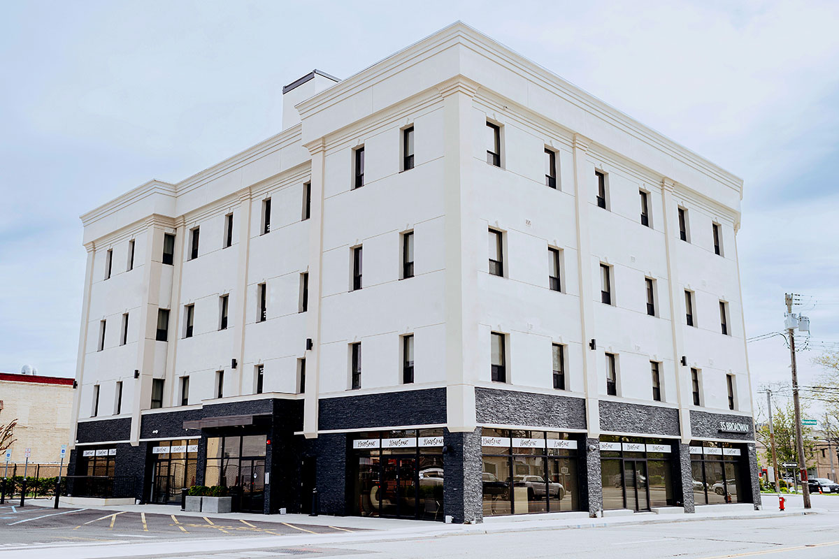 35 Broadway Exterior