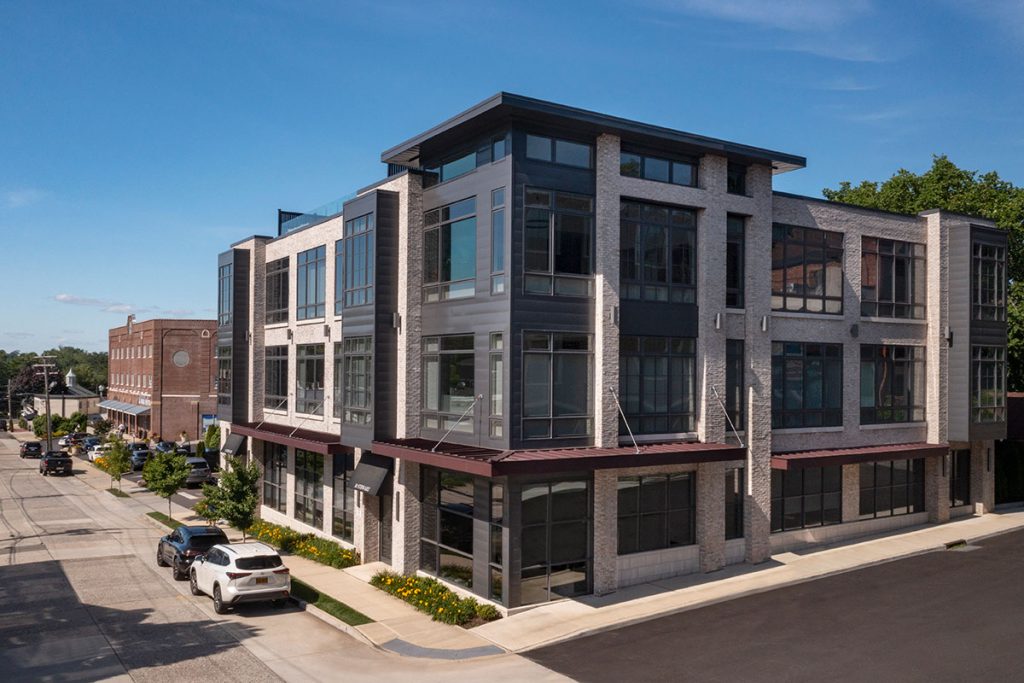 30 Stewart Exterior