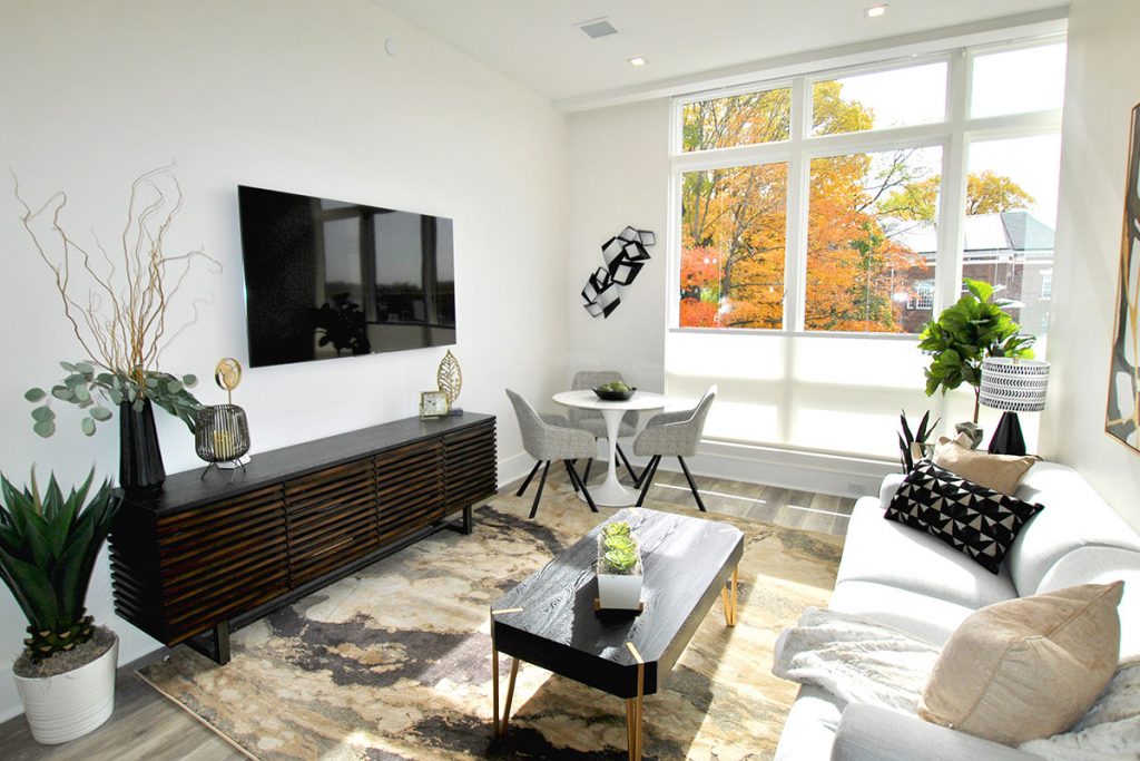 30 Stewart Interior