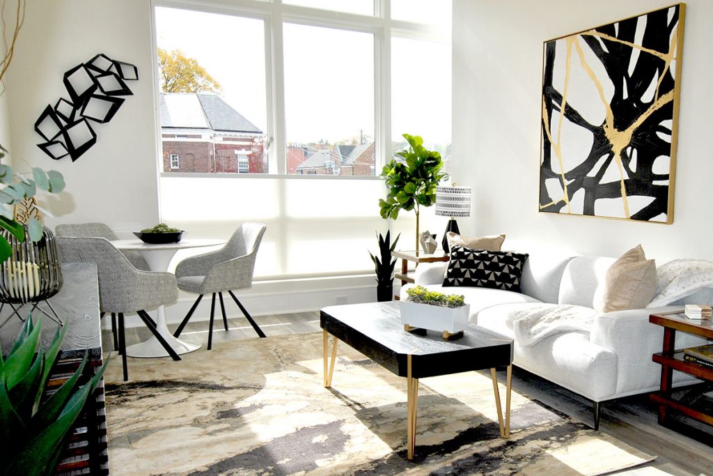 30 Stewart Interior