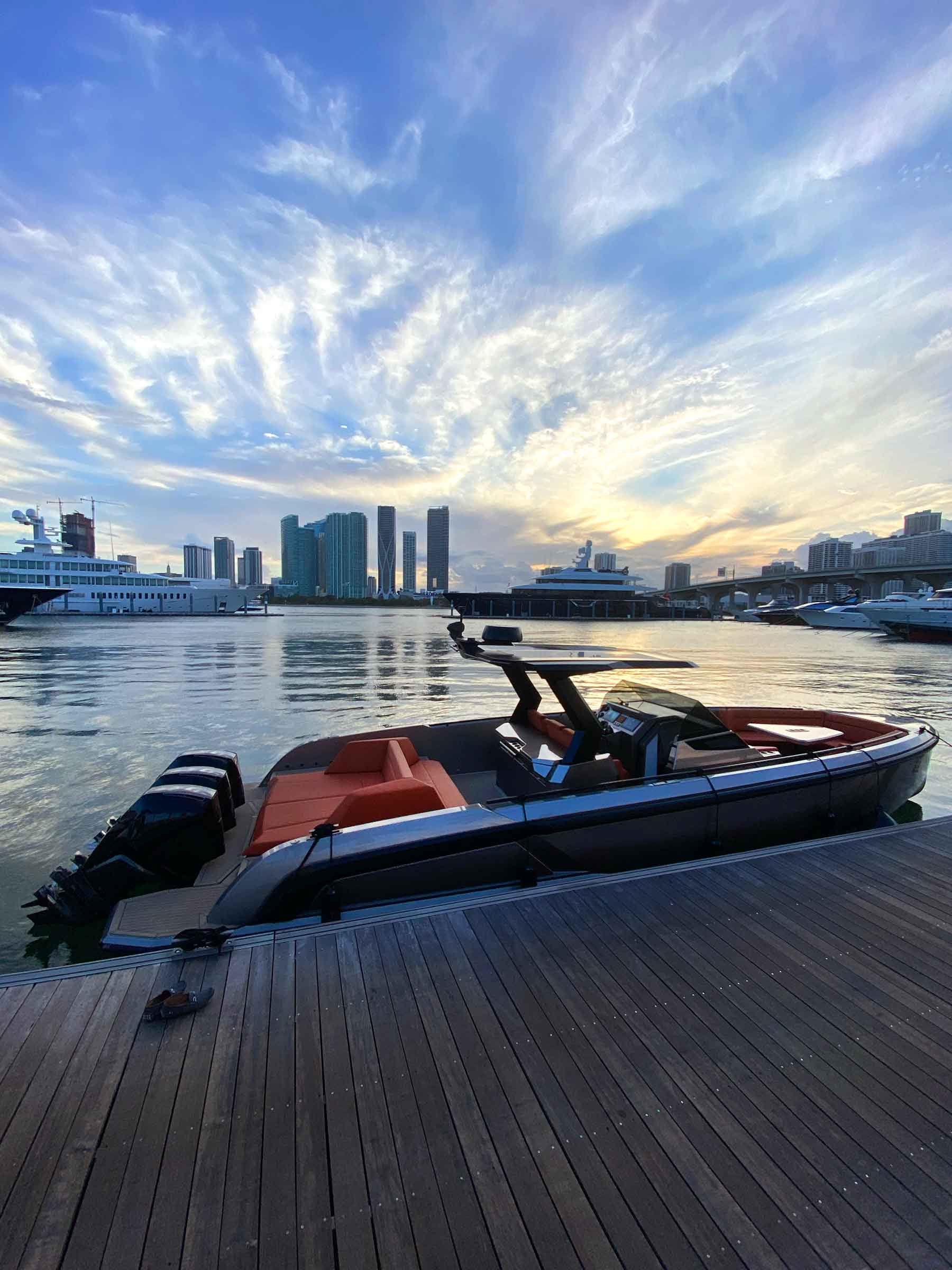 Spectre Sea South Florida Destinations