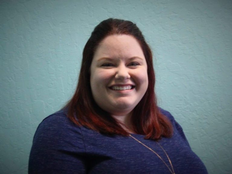 Head shot of Therapist Paige